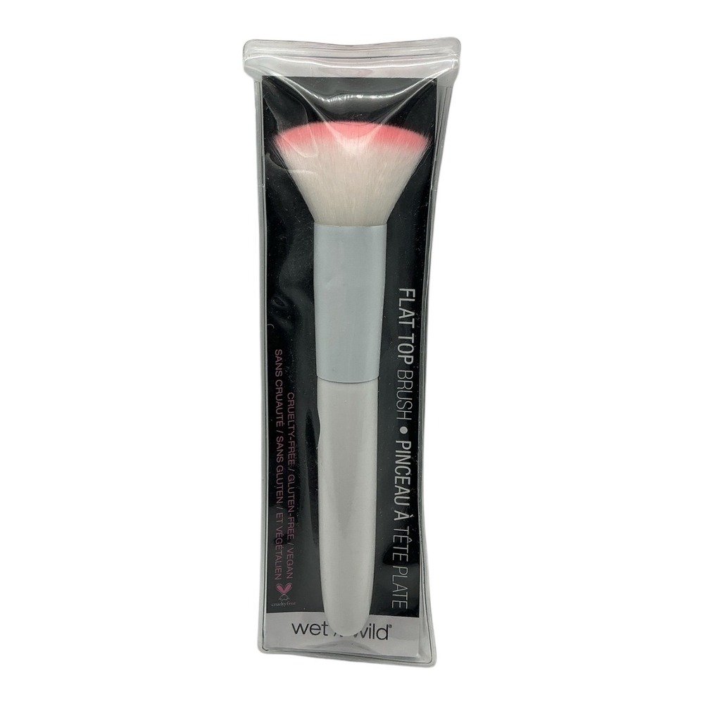 Wet n Wild - Flat Top Brush - Vegan Cruelty-Free Makeup Tool